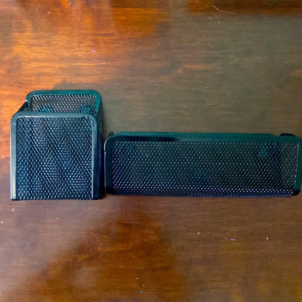 Magnetic organizers